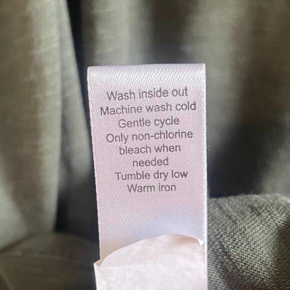 Athleta Embroidered Cotton V-neck Tank Green Size Medium - Picture 6 of 7